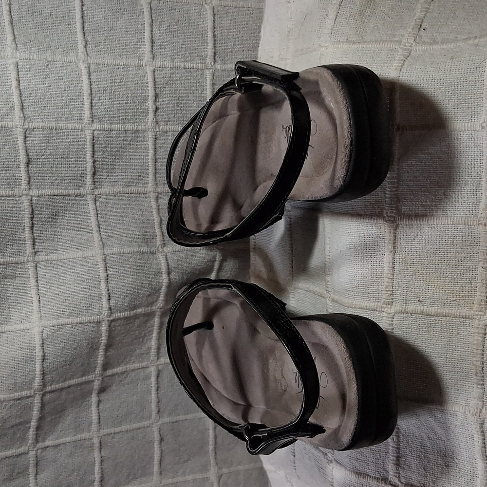 Life Stride Black Sandals sz 8.5M - Picture 6 of 7